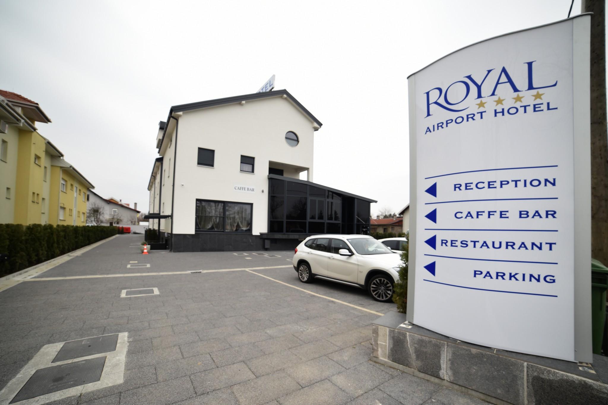 Royal Airport Hotel 4*