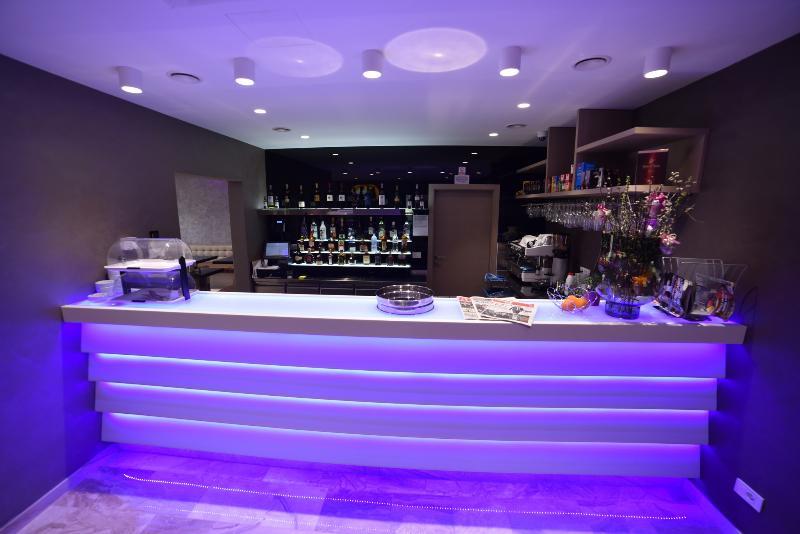 Hotel Royal Airport 4*