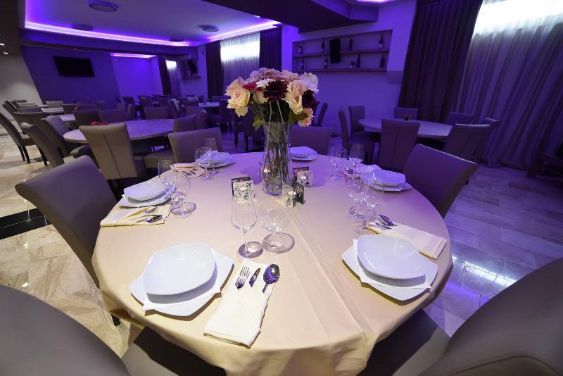 Hotel Royal Airport 4*
